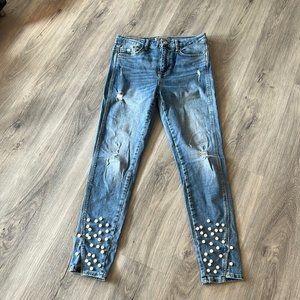 Zara blue denim skinny jeans with pearl accents size 6